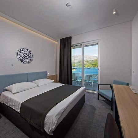 סלאנו Hotel Osmine מראה חיצוני תמונה