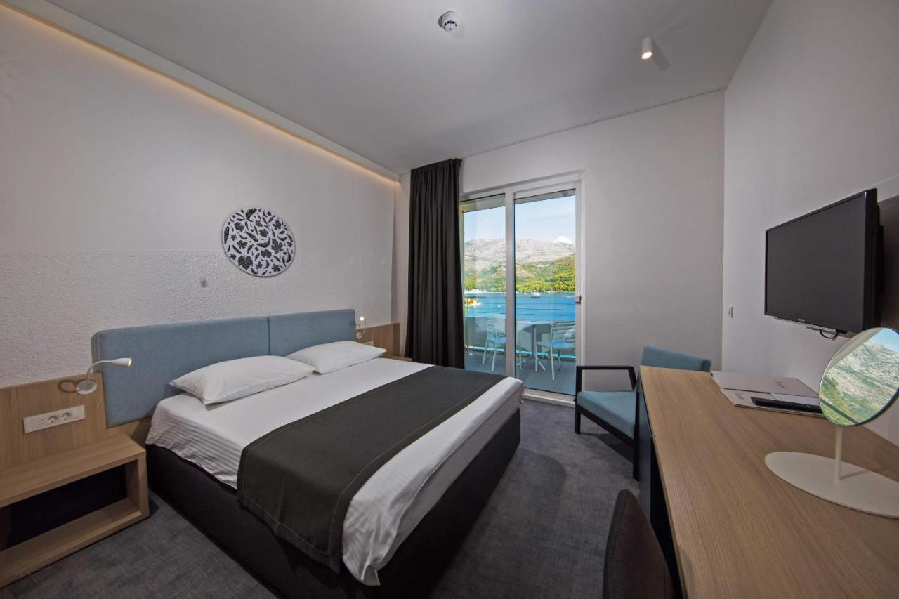 סלאנו Hotel Osmine מראה חיצוני תמונה