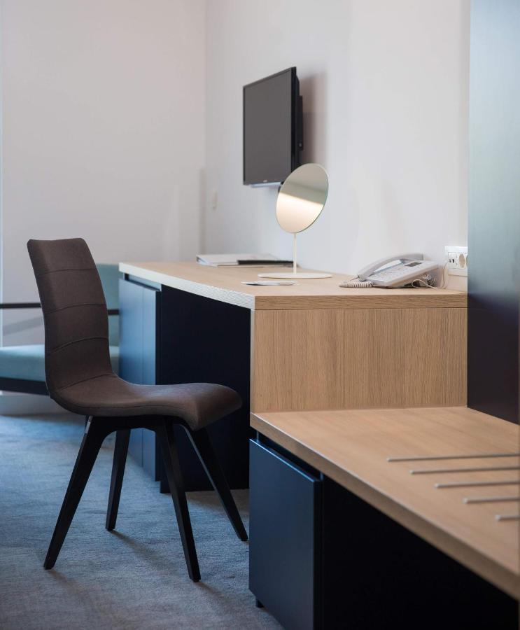 סלאנו Hotel Osmine מראה חיצוני תמונה