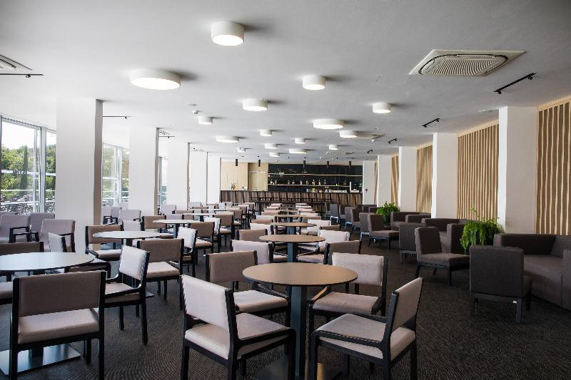 סלאנו Hotel Osmine מראה חיצוני תמונה